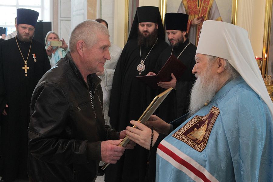 Великое освящение Казанского храма села Дединово
